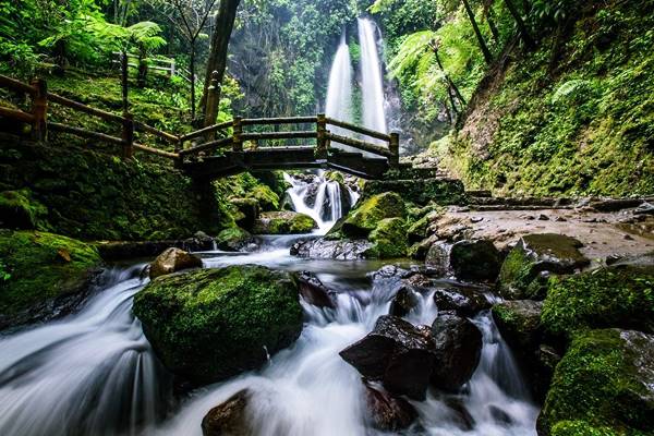 wisata air terjun di karanganyar